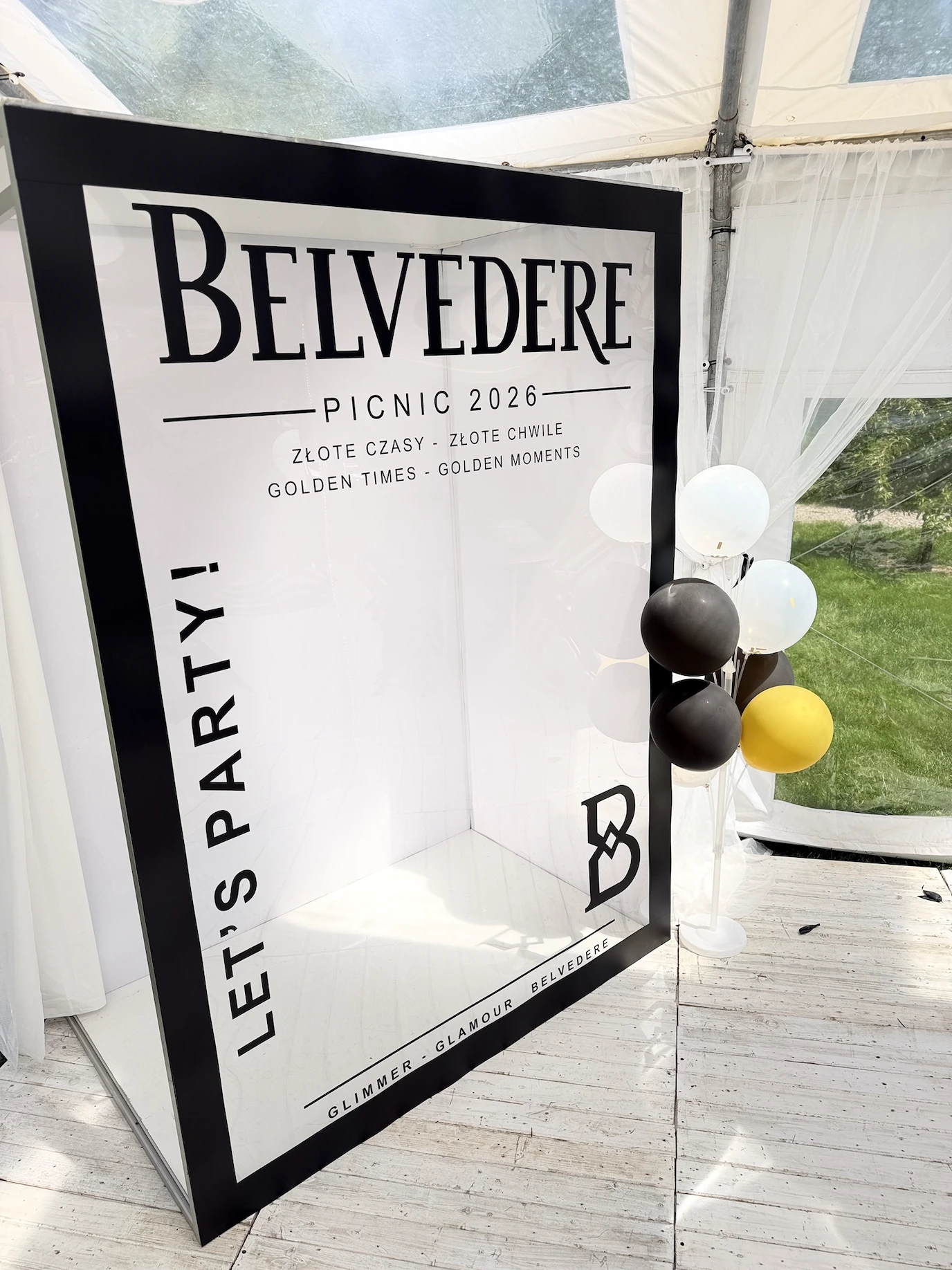 Magazyn Fotobox z personalizacją Belvedere Picnic 2026